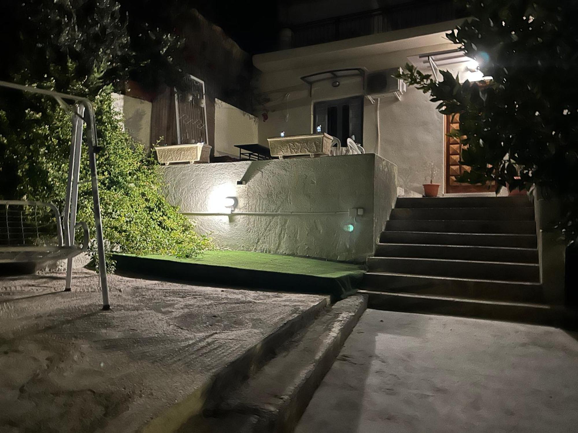 Lemonia Apartment Megara
